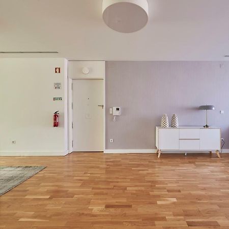 Luxury Apartment In The Most Privileged Lisbon Exterior photo